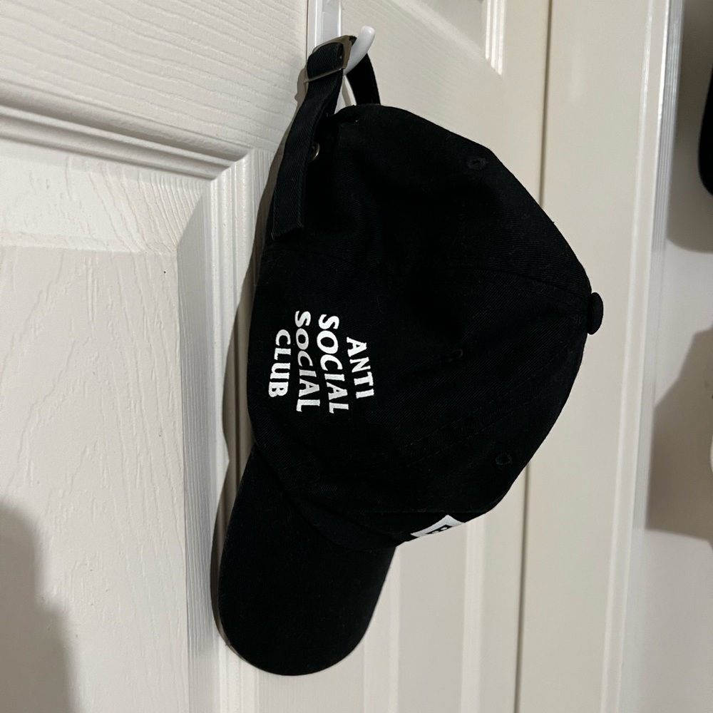 BT21 x ASSC cap